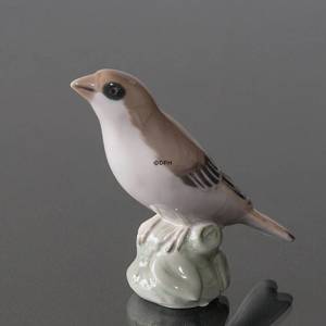 Linnet being attentive, Bing & Grondahl bird figurine No. 1887 | No. B1887 | DPH Trading