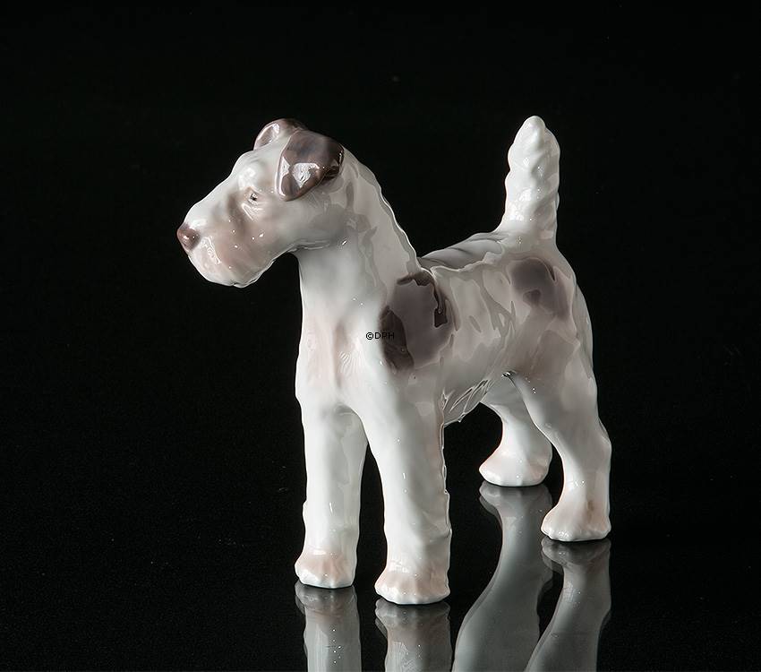 Wirehaired Terrier, Bing & Grondahl dog figurine | No. b1998 | DPH Trading