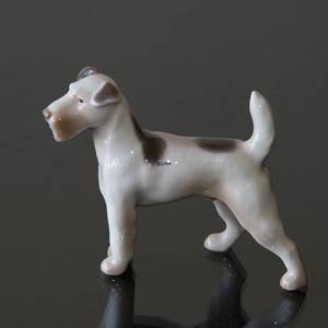 Wire-haired terrier, Bing & Grondahl dog figurine No. 2072 | No. B2072 | DPH Trading