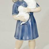 Girl with kittens, Bing & Grondahl figurine