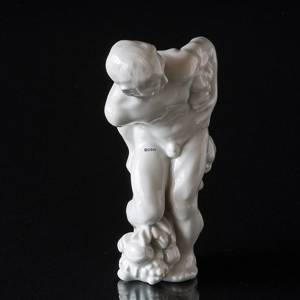 Man and child with excess of frui(Kain)t, Bing & Grondahl figurine | No. B4032 | DPH Trading