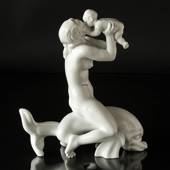 Woman kissing child, Bing & Grondahl figurine no. 57