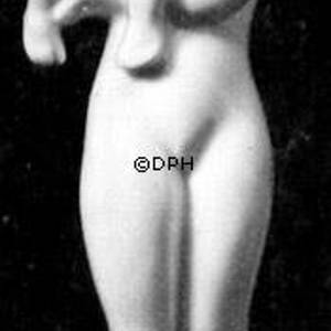 Mother and child, Bing & Grondahl figurine no. 109 | No. B4109 | Alt. B109 | DPH Trading