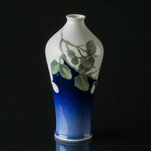 Vase with flowers, Bing & Grondahl jugend style No. 4195-124 | No. B4195-124 | DPH Trading