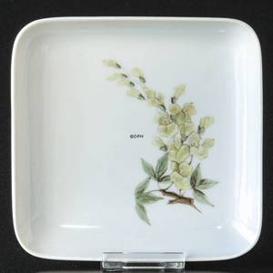 Dish with Laburnum, Royal Copenhagen | No. B62-455 | DPH Trading