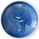 Elephant with Calf 1986, Bing & Grondahl Mother's Day plate