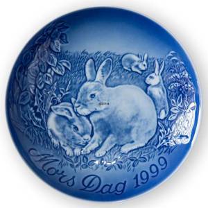 Rabbit with her Kittens 1999, Bing & Grondahl Mothers Day plate | Year 1999 | No. BM1999 | Alt. 1902699 | DPH Trading