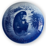 Chimpanzee with Baby 2016, Bing & Grondahl Mother's Day plate