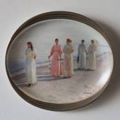 P.S. Kroyer oval plate, Walking at the beach by Michael Ancher, Bing & Gron...