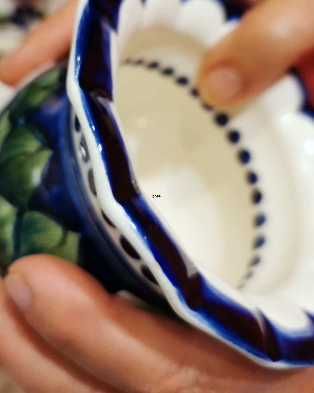 Aluminia Christmas vase 1913 (minor repair)