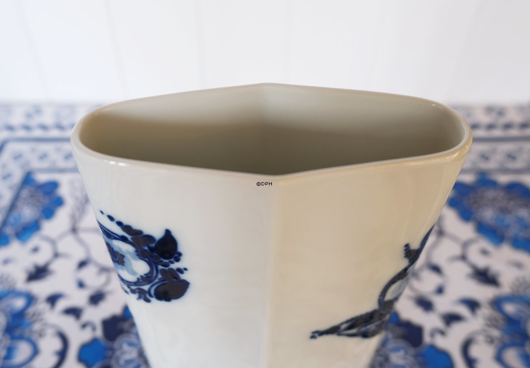 Rosenthal Bjorn Wiinblad Vase with bird motif