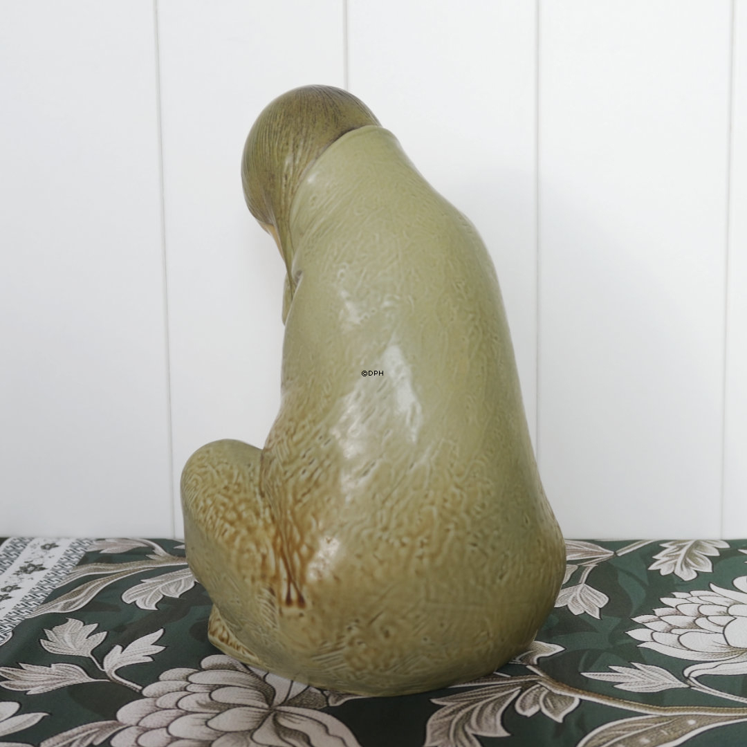 Lladro Royal Spanish figurine Greenland / Inuit - Seated children - Boy and girl