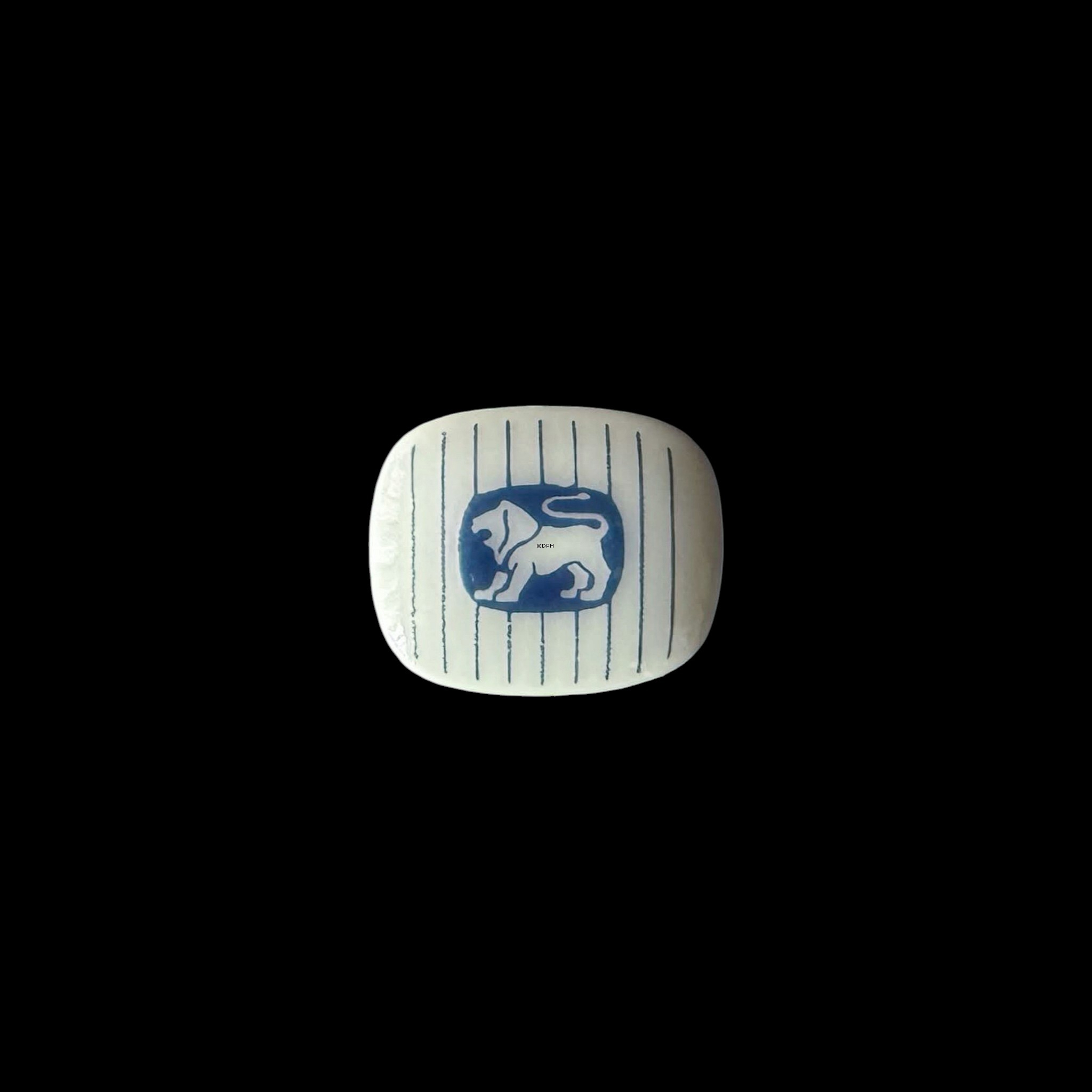 Royal Copenhagen porcelain cabochon with a lion motif