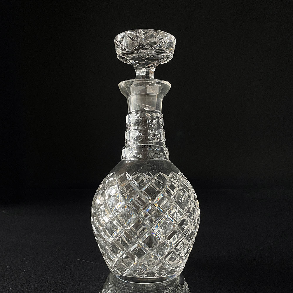 Glass carafe with cut patterns (chip on stopper, see photo)