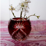 Small crystal glass vase, with engravings and bordeaux colored glass