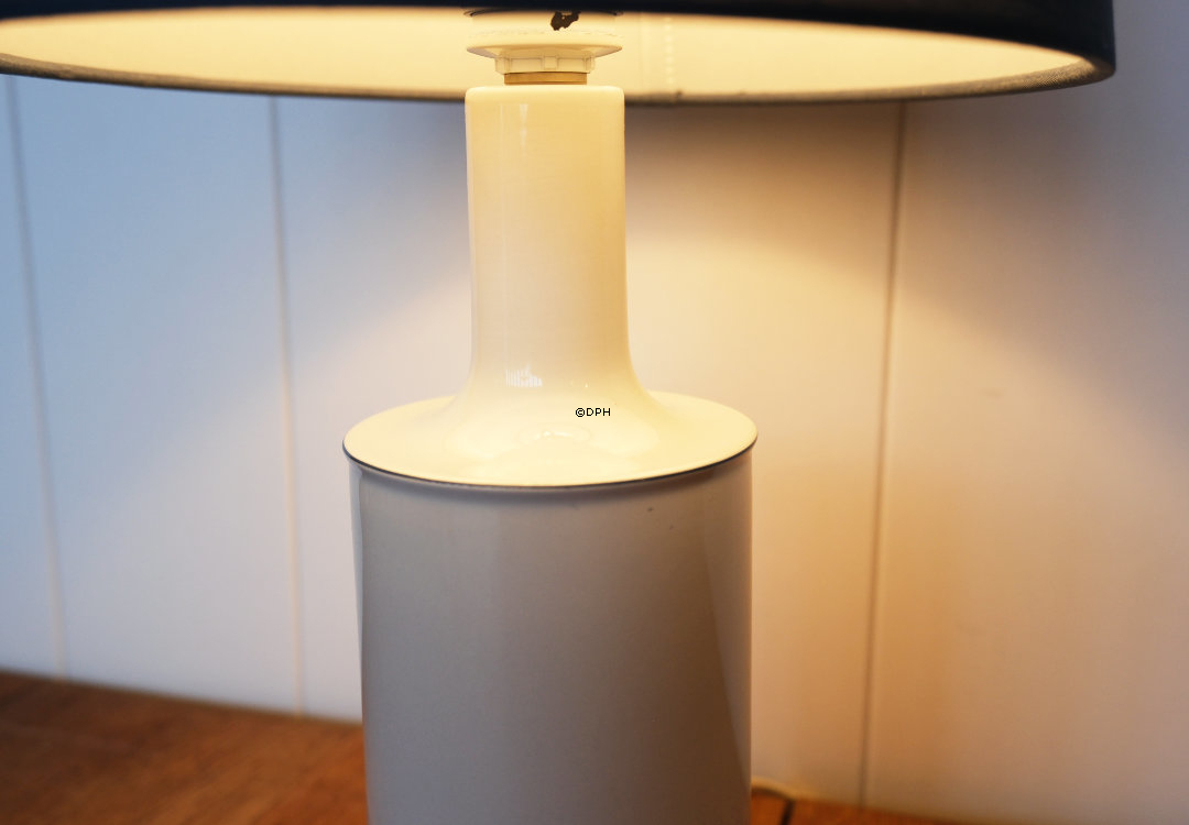 Royal Copenhagen Blue Line Lamp, Medium Size