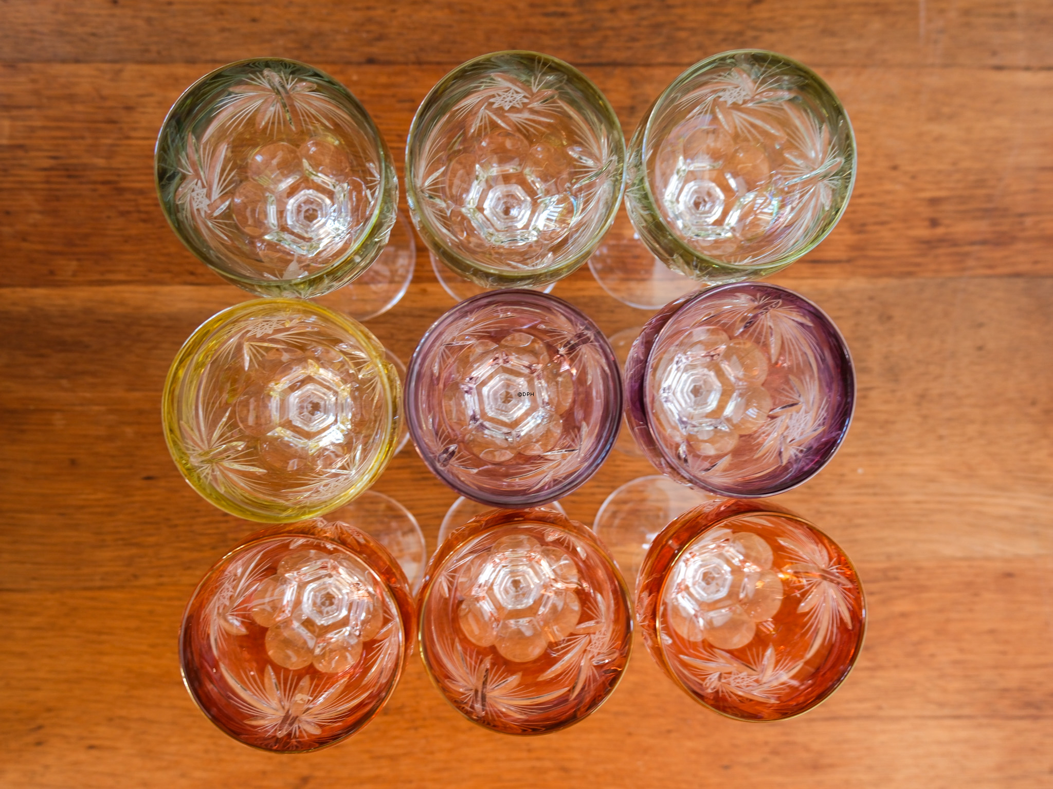 Bohemian crystal wine glasses with cut patterns, set of 9 pieces