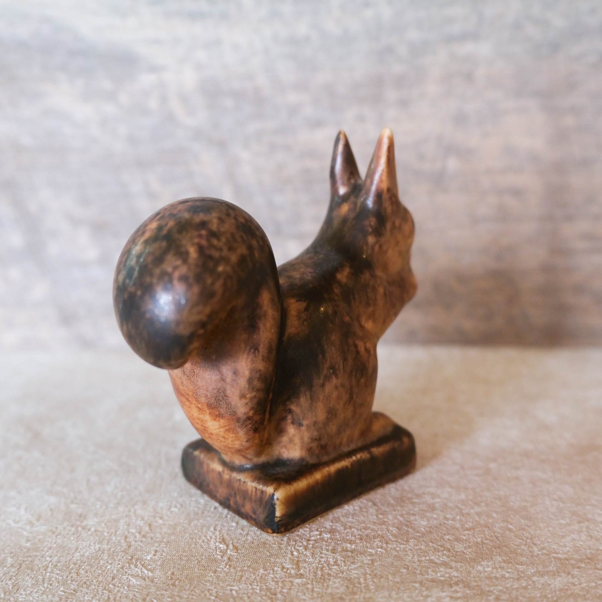 Michael Andersen figurine of a squirrel no. 6014