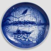 The Nightingale - 1984 Desiree Hans Christian Andersen Christmas plate, cak...