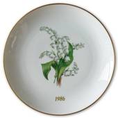 1986 Hackefors mother's day plate Lily of the Valley