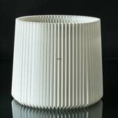 Le Klint 16 height 27cm, Lampshade made of white plastic 