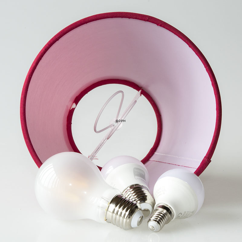 Round lampshade height 13 cm, red chintz fabric