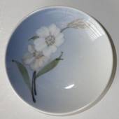 Bowl with flower, Royal Copenhagen No. 2315-2800