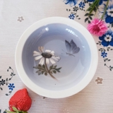 Bowl with flower and butterfly, Royal Copenhagen no. 2688-9777