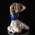 Girl dressing her hair, Royal Copenhagen figurine No. 4648 | No. R4648 | DPH Trading