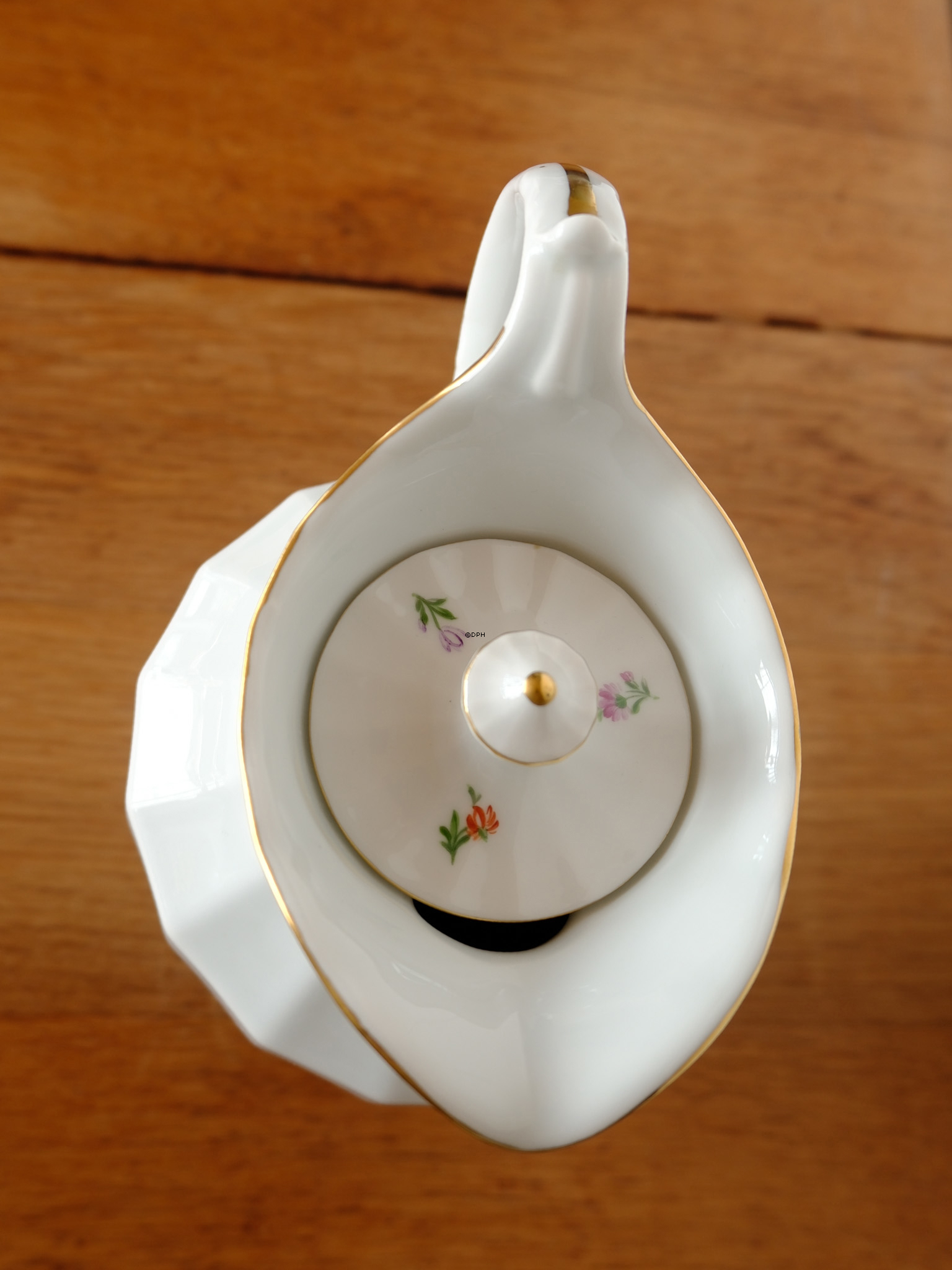 Royal Copenhagen Henriette Light Flower chocolate pot / milk jug no. 482/8606