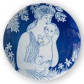 1979 Royal Copenhagen Mother's Day plate, Motherhood