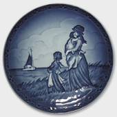 1989 Royal Copenhagen Mother and Child plate, happiness
 when father comes...