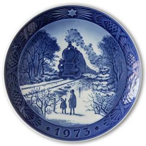 Going Home for Christmas 1973, Royal Copenhagen Christmas plate | Year 1973 | No. RX1973 | Alt. 1901073 | DPH Trading
