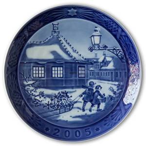 Hans Christian Andersens House 2005, Royal Copenhagen Christmas plate | Year 2005 | No. RX2005 | Alt. 1901105 | DPH Trading