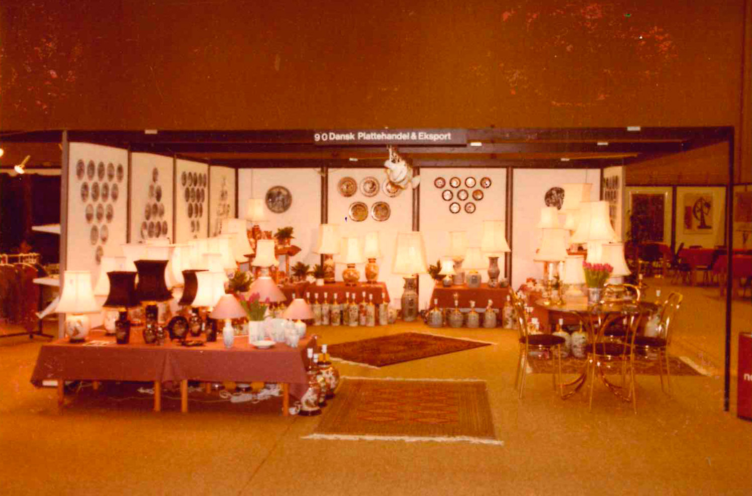 First exhibition with lamps in 1984