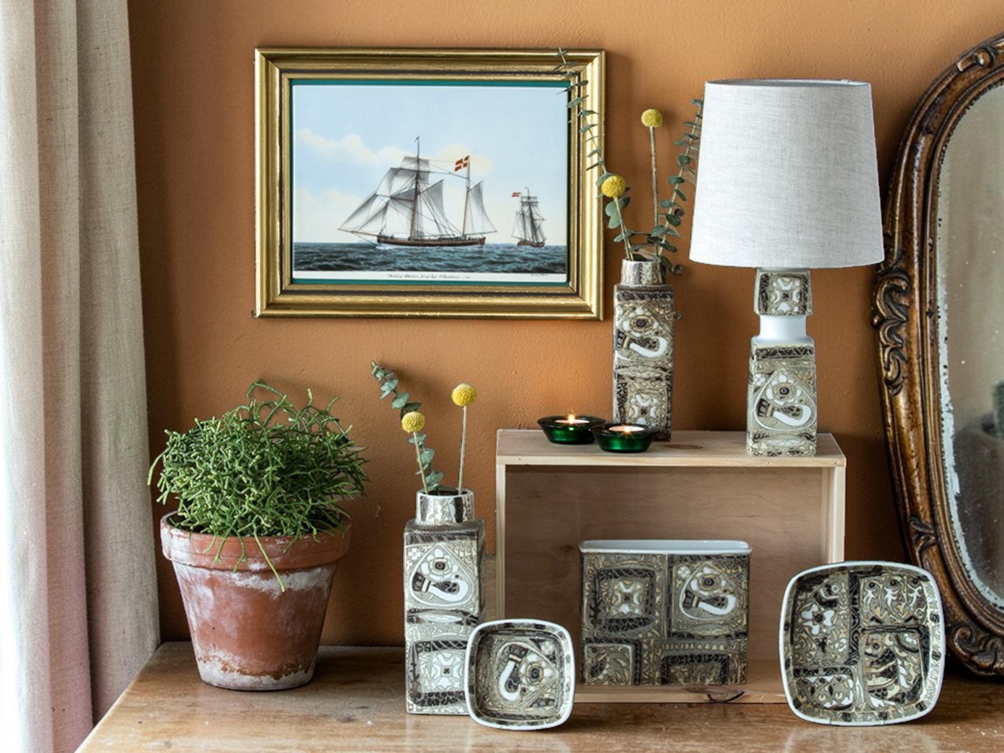 Refresh retro interiors with modern lampshades - Buy now at Danish Porcelain House
