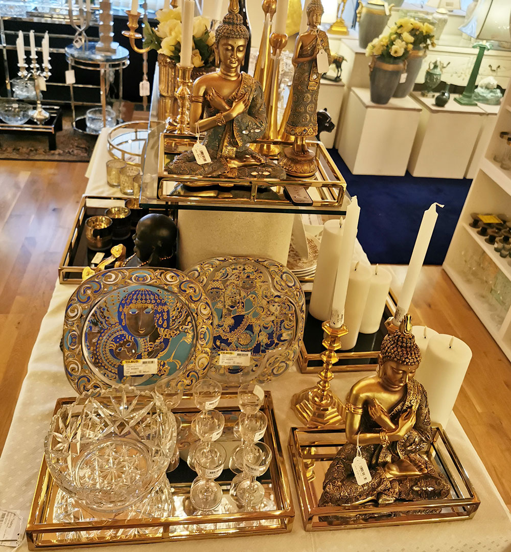 Mirrored trays, crystal bowls, Buddha figurines, brass candleholders, and more. Find it all at DPH Trading