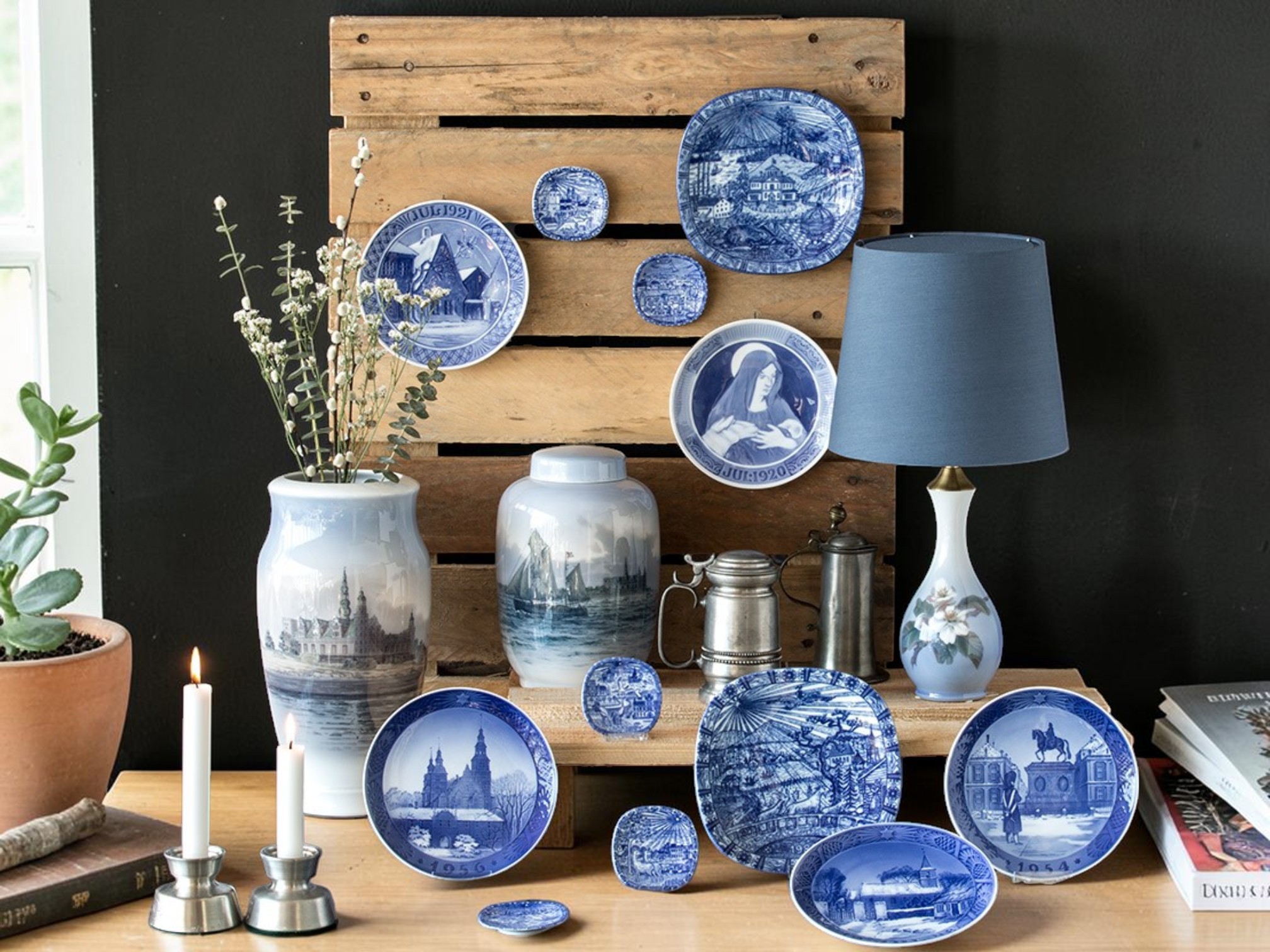 Blue cylinder-shaped lampshade - Buy at Danish Porcelain House