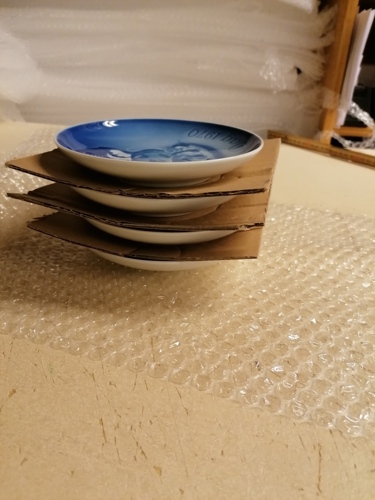 packing plates