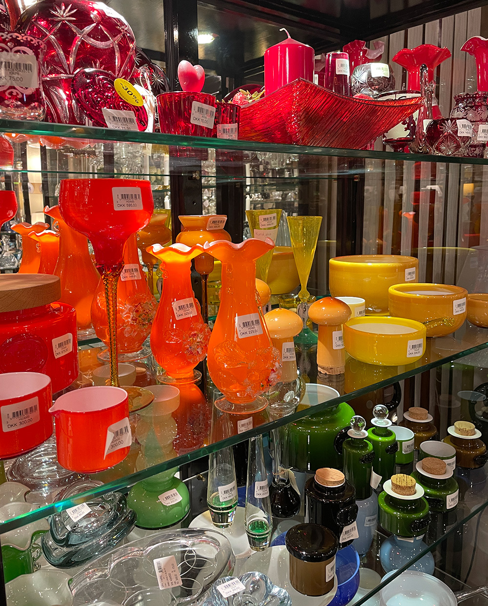 Glass vases, bowls, etc. at DPH Trading