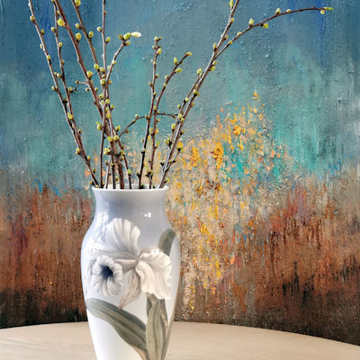 Vase with flower, Royal Copenhagen no. 2640-137
