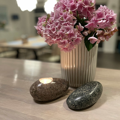 Natural stone in modern interior design