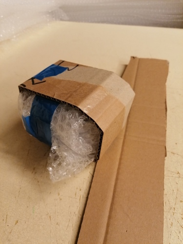 Packing figurines