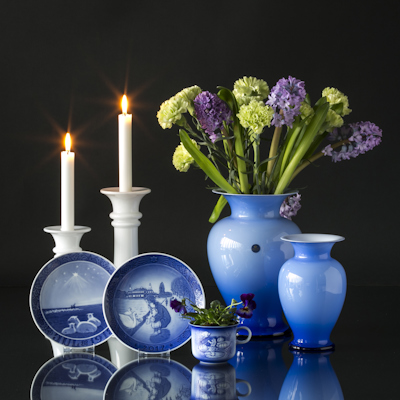 Christmas plates, H. C. Andersen cup, amphorae and Holmegaard candlesticks